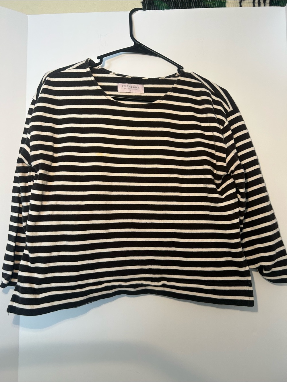 Women’s Everlane stripped long sleeve size small